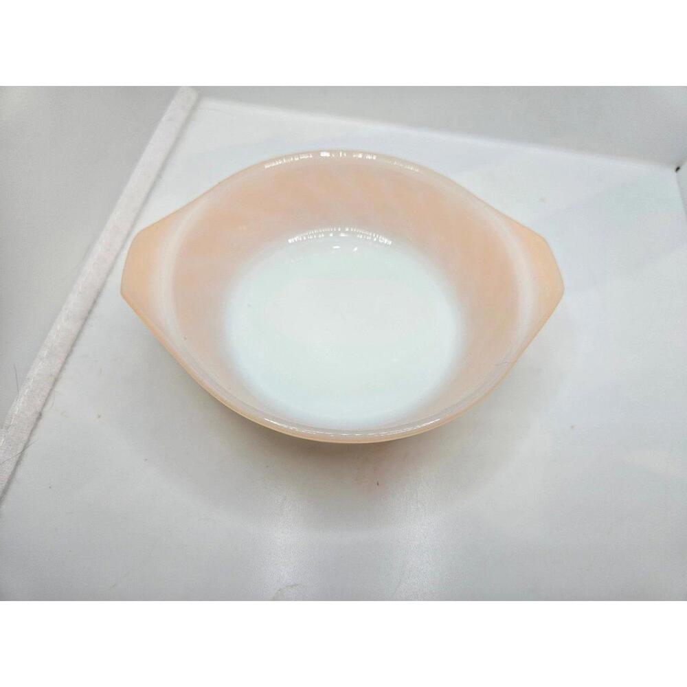 Fire king dish - Picture 2 of 4